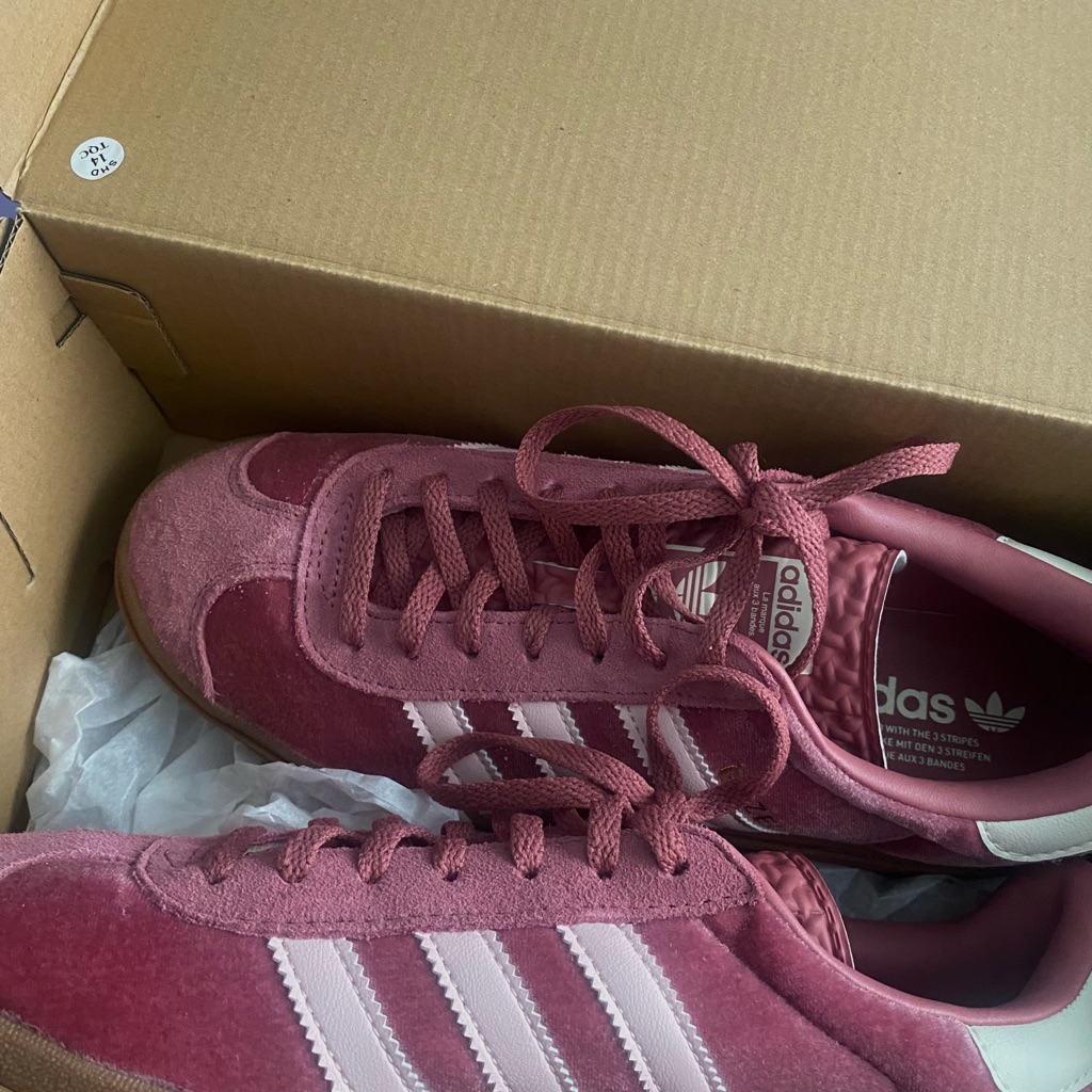 Adidas Women's Burgundy And Pink Sneakers